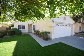 7553 Medina Ave, Mesa, AZ 85209-4954