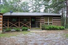 3789 Henry Town Rd, Pigeon Forge, TN 37876-6757