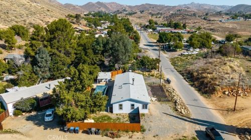 28185 Lindell Rd, Lake Elsinore CA  92532-7348 exterior