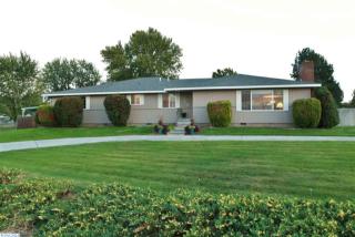 7119 7th Ave, Kennewick, WA 99336-9533