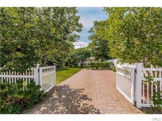 53 Myrtle St, Norwalk, CT 06855