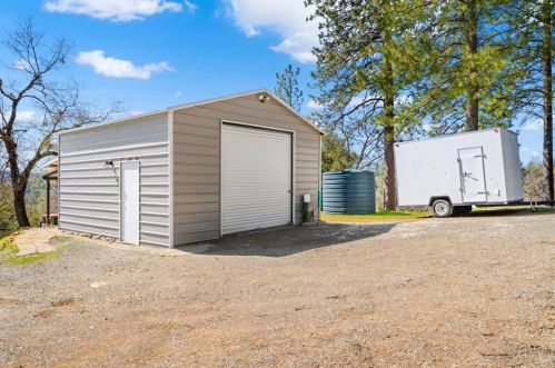 20063 Post Chaise Cir, Grass Valley CA  95949-9585 exterior