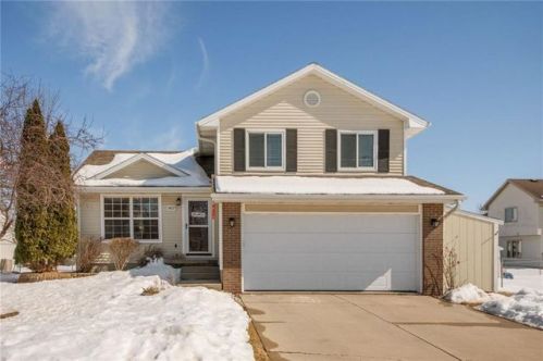 1417 Rio Dr, Ankeny, IA 50021-3999