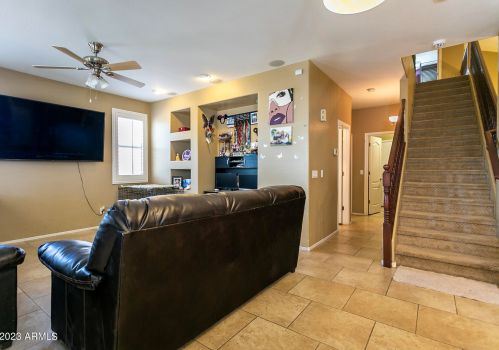 2016 102nd Ln, Tolleson AZ  85353-5674 exterior