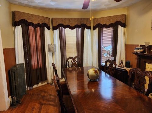 38 Atlantic Ave, Providence RI 02904-3249 exterior