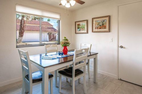 69970 Los Cocos Ct, Rancho Mirage CA  92270-2136 exterior