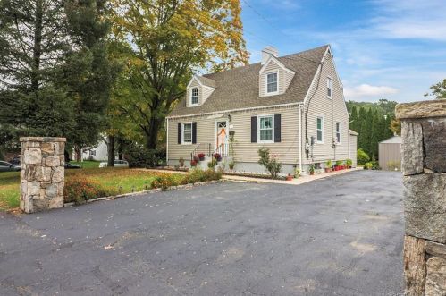 93 Haig Ave, Stamford, CT 06905-2924