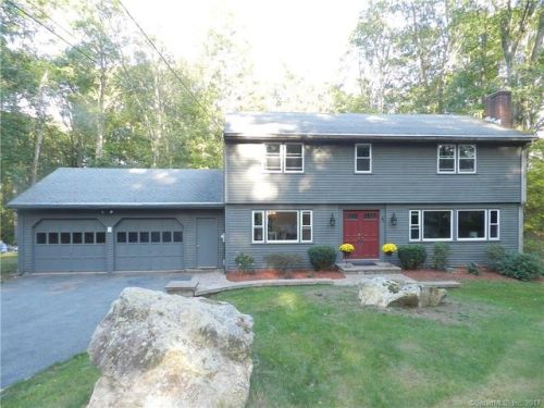 21 Green Hill Dr, Manchester, CT 06043-7805