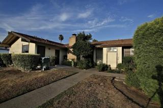 2080 Simpson Ave, Fresno, CA 93703-1035