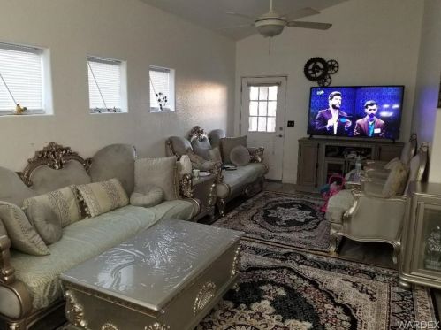 1143 Pear Tree Ln, Bullhead City AZ  86442-7675 exterior