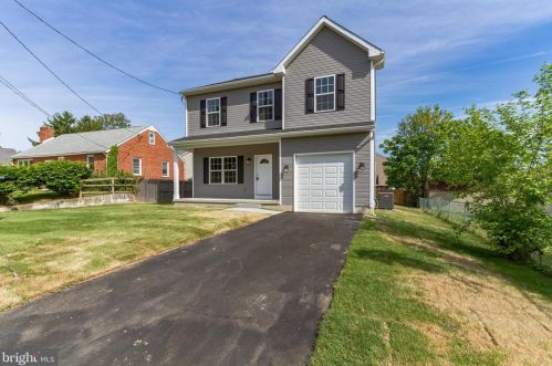 6 Altoona Ave, New Castle, DE 19720-1104
