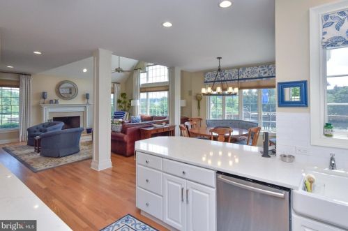 116 Osborne Cir, Kennett Sq PA  19348-1910 exterior