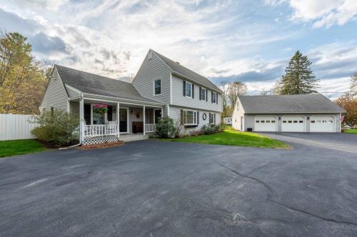 478 Knights Hill Rd, New London, NH 03257-6043