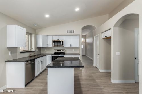 15224 Melissa Ln, Sun City AZ  85374-4493 exterior
