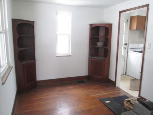 105 Mary Ann Dr, Glenshaw PA  15116-3031 exterior