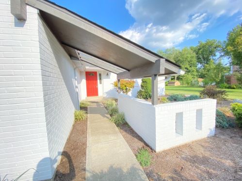 4128 Forsythia Dr, Cincinnati, OH 45245-1606