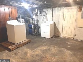 202 Paris Ave, Gloucester NJ  08030-2525 exterior