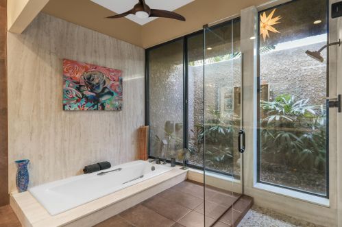 56 Sierra Madre Way, Rancho Mirage CA  92270-3933 exterior