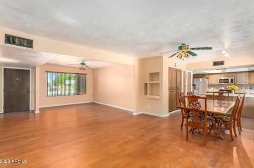 1829 Ardmore Dr, Phoenix AZ  85042-8038 exterior