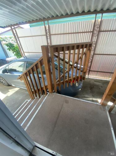 172 Pear Ln, Santa Rosa CA  95407-7664 exterior