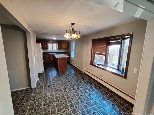 22 Spring St, Ansonia CT  06401-3328 exterior