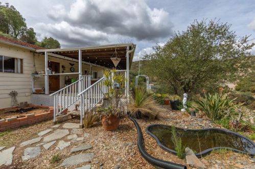 890 Park Pl, El Cajon CA  92021-4300 exterior