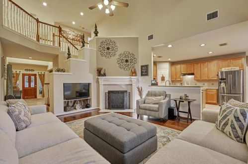 79 Knightsbridge Dr, Conroe TX 77385-3451 exterior