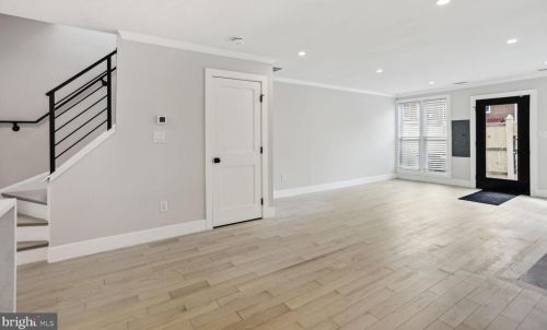 1409 Capitol St, Washington DC 20003-1535 exterior