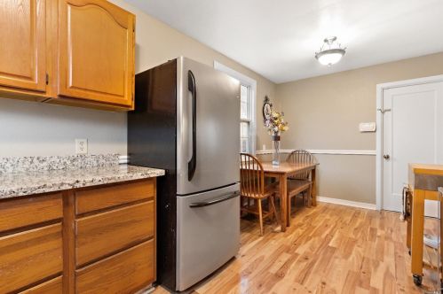 9 El Bonito Way, Benicia CA  94510-2214 exterior