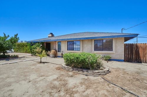 13180 Del Gado Rd, Victorville, CA 92392-9792