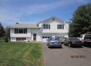 67 High St, Windsor, CT 06095-1127