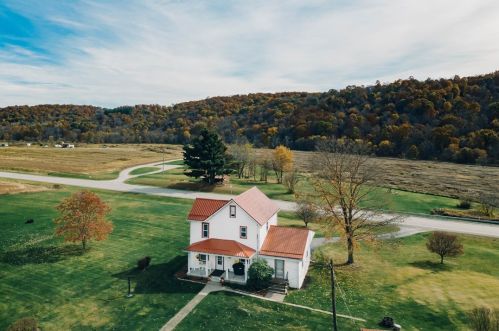 198 Gastown Rd, Shelocta, PA 15774-2135