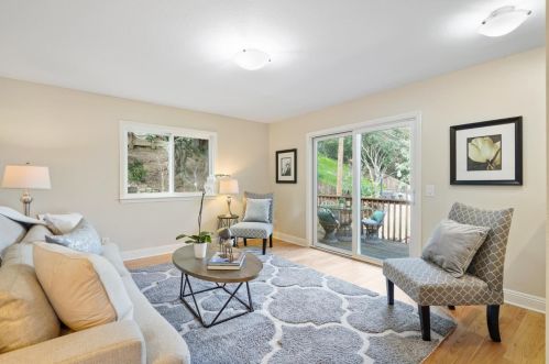 555 Hawthorne Ave, San Bruno CA  94066-4130 exterior