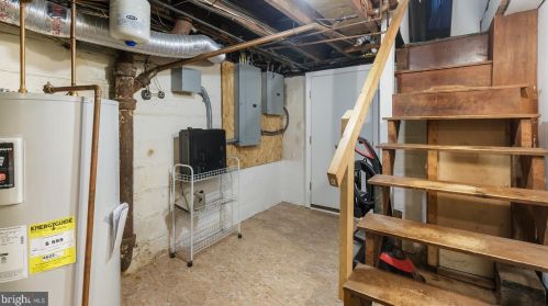 504 Hill Ave, Langhorne PA  19047-3949 exterior