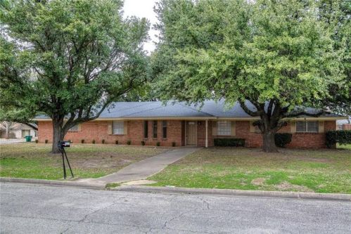 2312 Lange St, Greenville, TX 75402-7324
