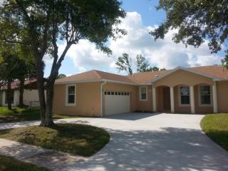 622 Alabama Woods Ln, Orlando, FL 32824-8832