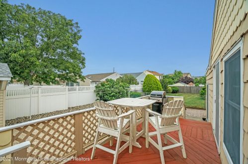 411 Richard Ave, Point Pleasant Beach NJ  08742-2646 exterior