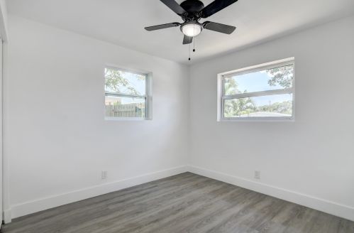 2180 Seacrest Blvd, Boynton Beach FL  33435-6785 exterior