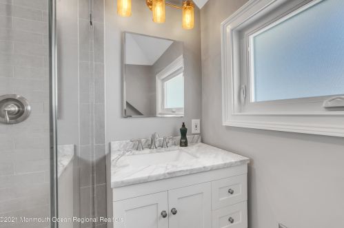 119 Pearl St, Tinton Falls NJ  07701-1522 exterior