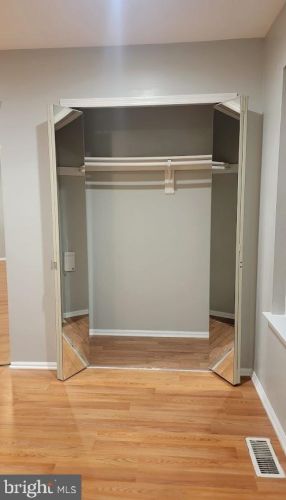 12 Harris Ave, Trenton NJ  08648-3710 exterior