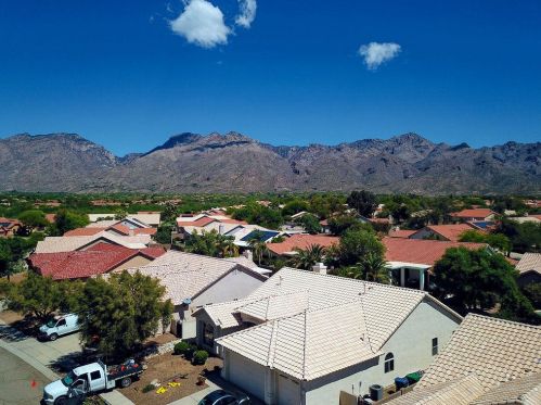 7561 Camino Amistoso, Tucson, AZ 85750-7071
