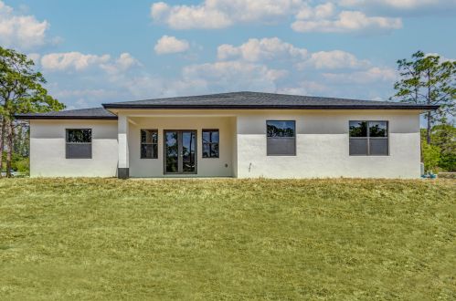 18353 49th St, Town Of Loxahatchee Groves FL  33470-2367 exterior