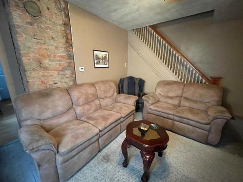 403 Blunston Ave, New Castle, PA 16101-4013
