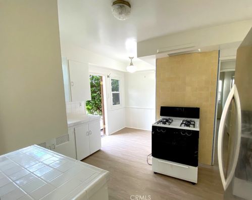 5348 Appian Way, Long Beach CA 90803-4151 exterior