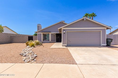 9958 Eugenia Dr, Tucson, AZ 85730-3149