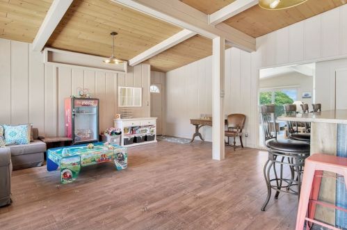 8121 Smith Point Rd, Lake Nacimiento CA  93426-9633 exterior