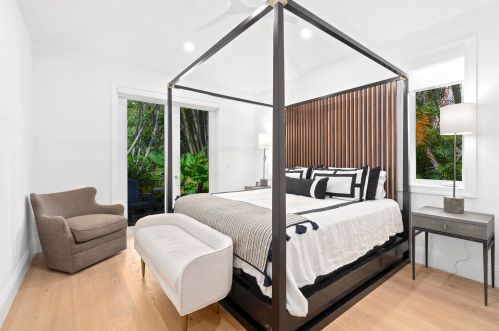 1215 Crestwood Dr, Delray Beach FL  33483-7211 exterior