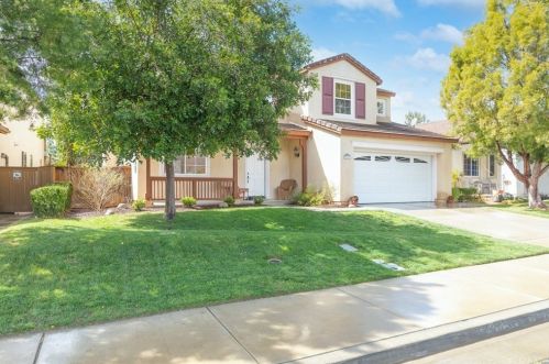 43541 Tirano Dr, Temecula, CA 92592-4387