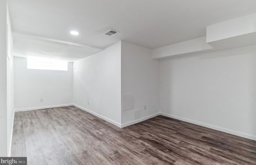 5908 Chew Ave, Philadelphia PA  19138-1514 exterior