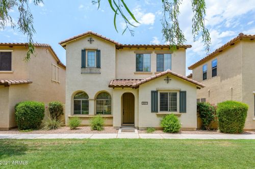 3511 Seneca Way, Gilbert, AZ 85297-2440